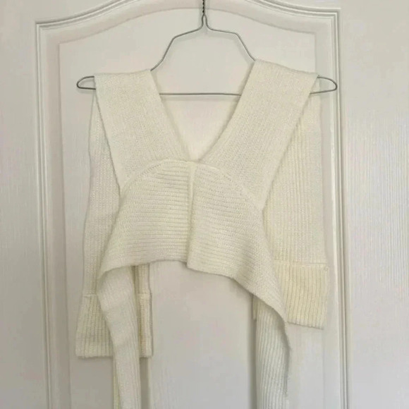 White Wrap Around Bandage Knit Multi Wear Top - Picture 6 of 6